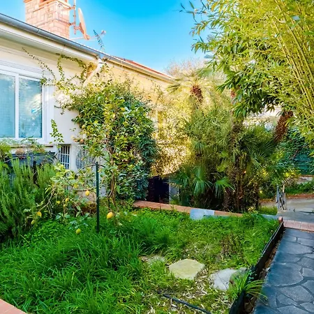 Eden Διαμέρισμα *